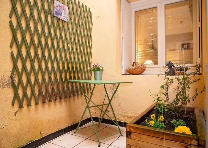 Oustal De Pape Le Calme Au Coeur De 아파트 미르포아