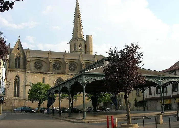 Oustal De Pape Le Calme Au Coeur De * 미르포아